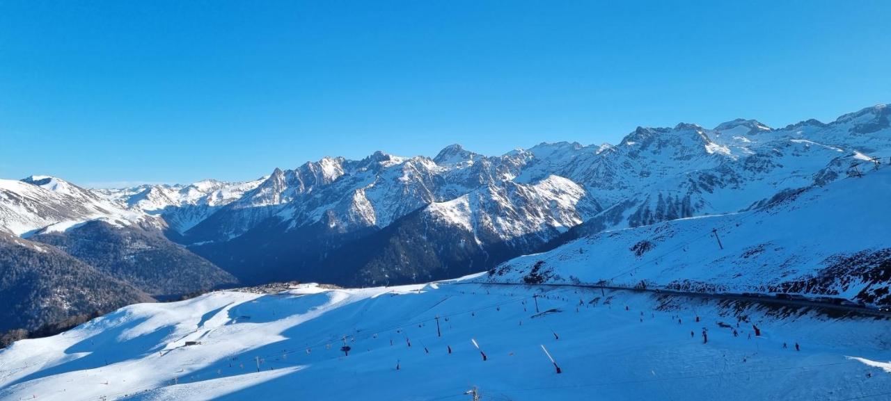 Le Louchonnais, T2, Wifi, 4 Personnes Apartment Bagneres-de-Luchon Exterior photo